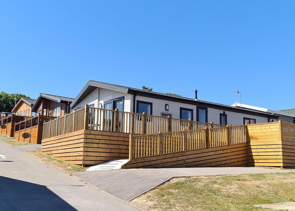 Shear Barn Holiday Park Hastings Exterior photo